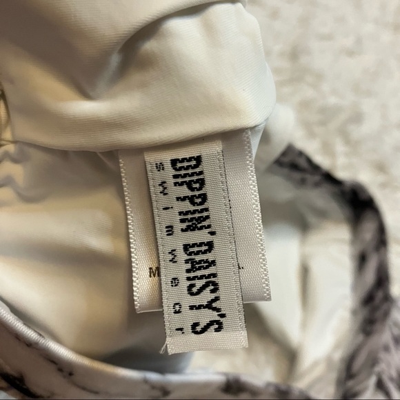 Dippin’ Daisy’s Matador Top in Black Marble Tie Dye - Picture 6 of 7